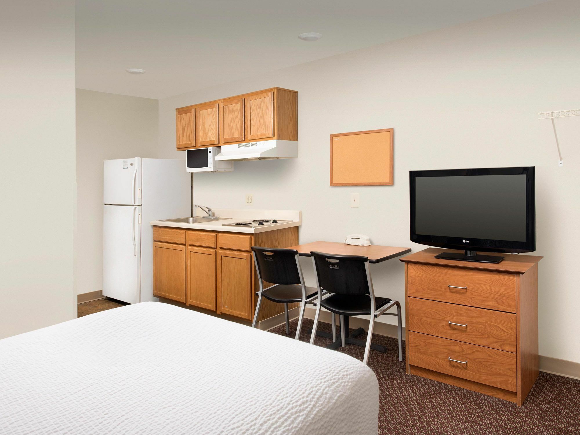 Extended Stay America Select Suites - Indianapolis - Lawrence Exterior photo